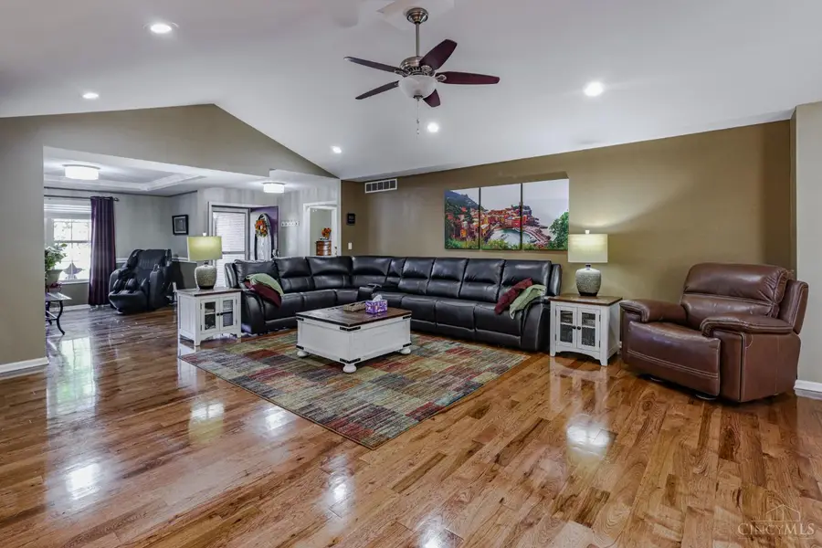 1545 Alexander Drive, Hamilton, OH 45013 - #3