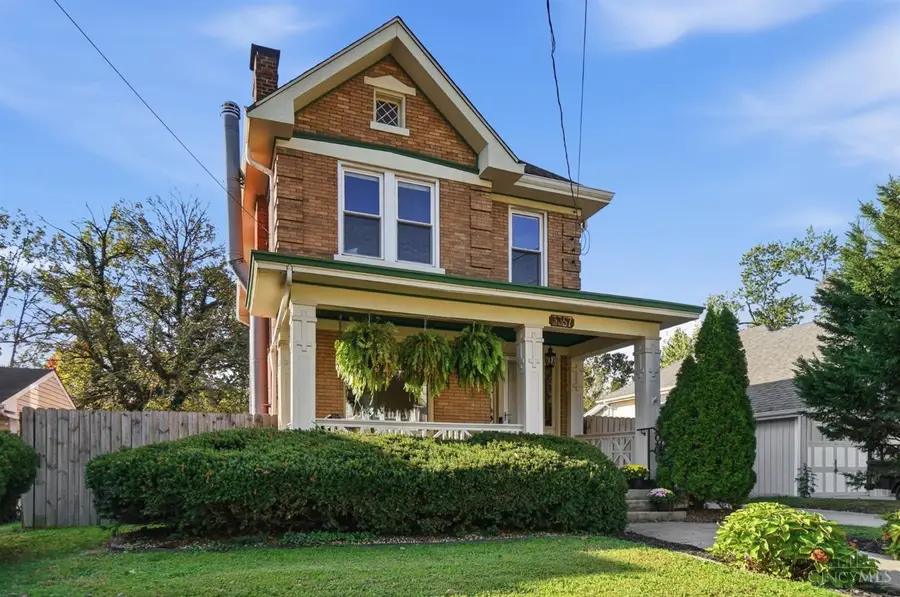 3357 Woodford Road, Cincinnati, OH 45213 - #2