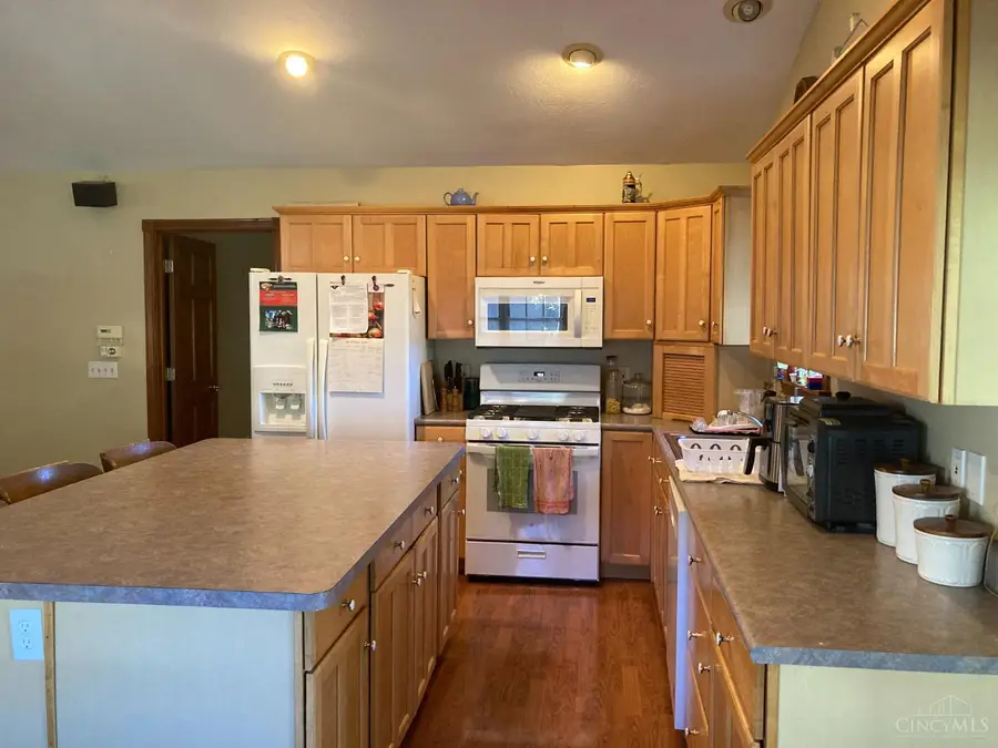 3036 W Tower Avenue, Cincinnati, OH 45238 - #3