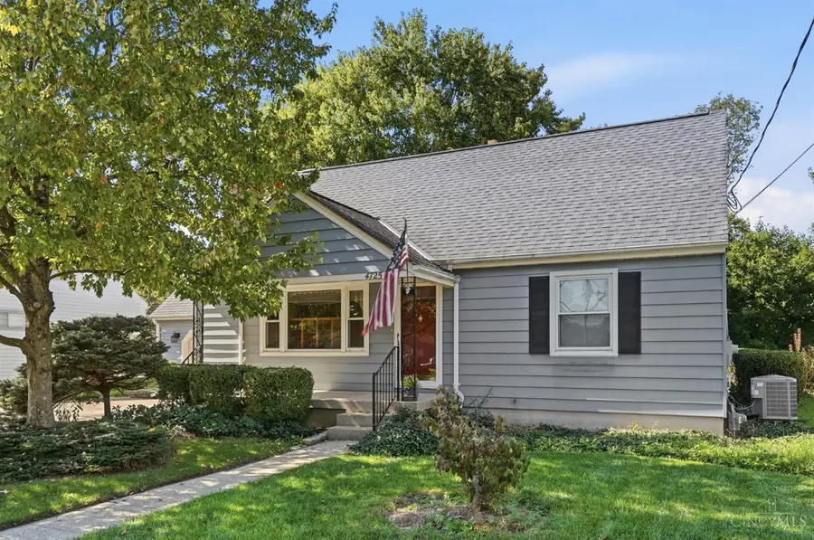4725 Castleton Drive, Fairfield, OH 45014 - #3
