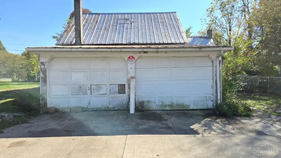 102 S High Street, Midland, OH 45148 - #3
