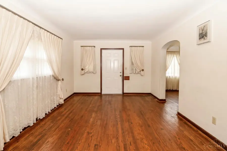 6815 Hampton Drive, Cincinnati, OH 45236 - #3