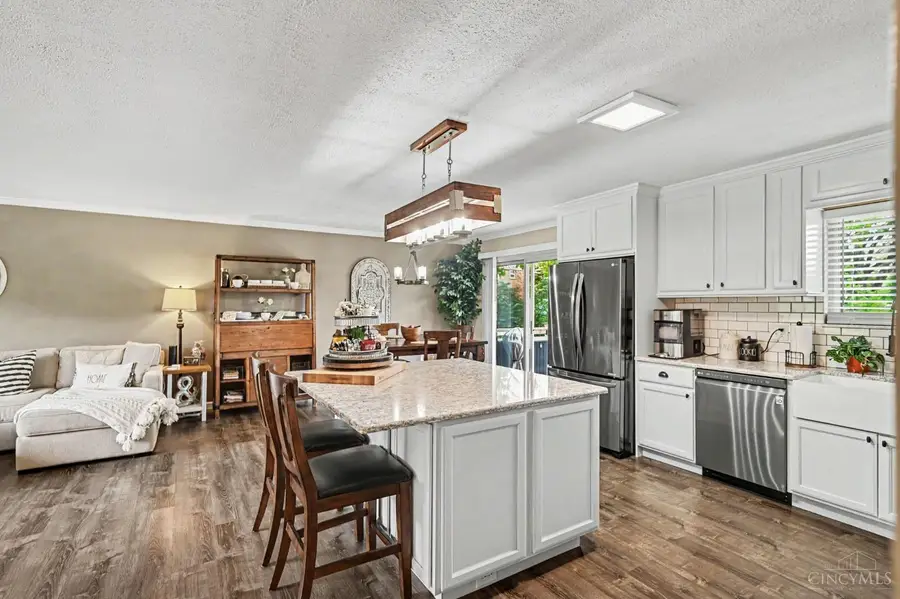 850 Lea Castle Place, Miamisburg, OH 45342 - #2