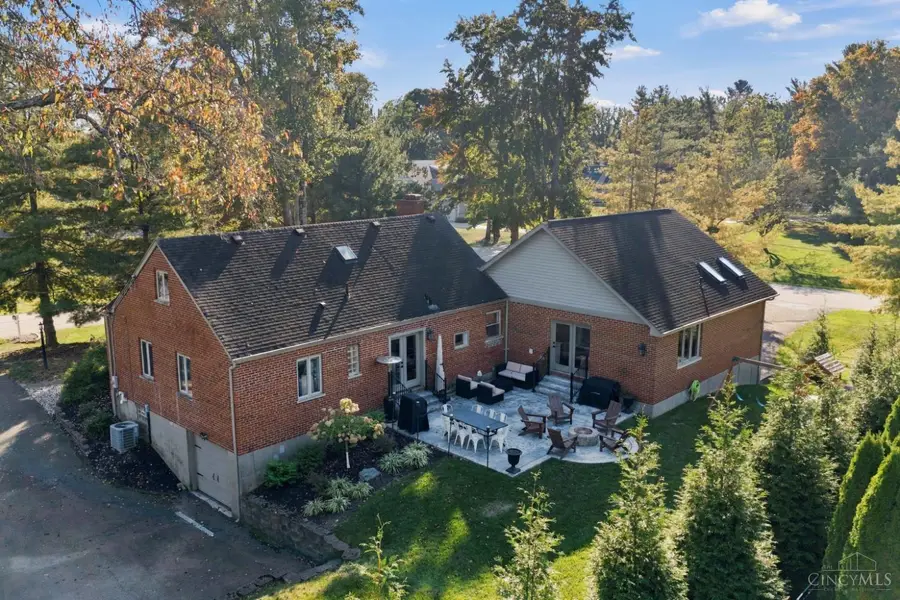7908 Wild Orchard Lane, Montgomery, OH 45242 - #2