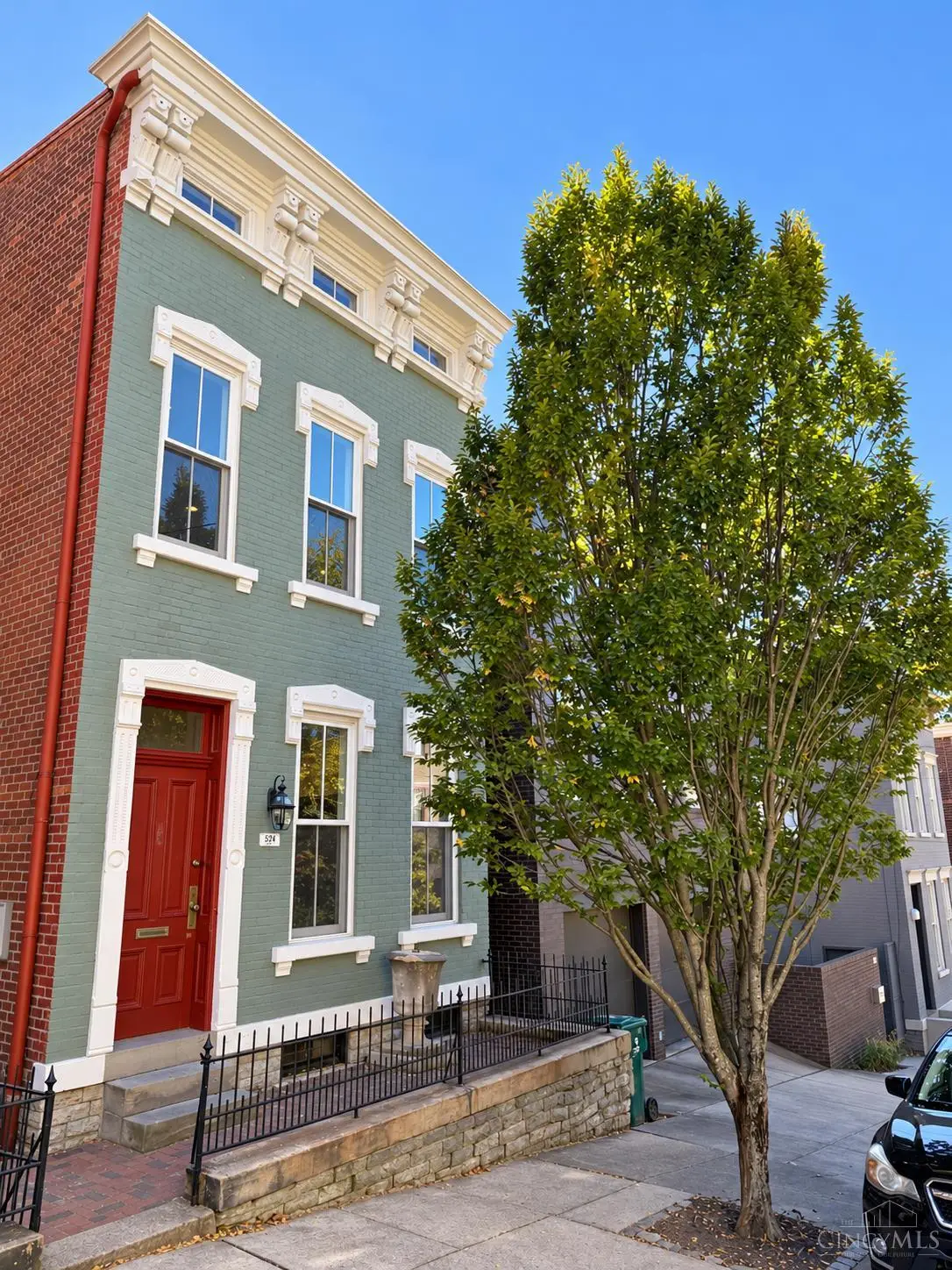 521 Milton Street, Cincinnati, OH 45202 - #1