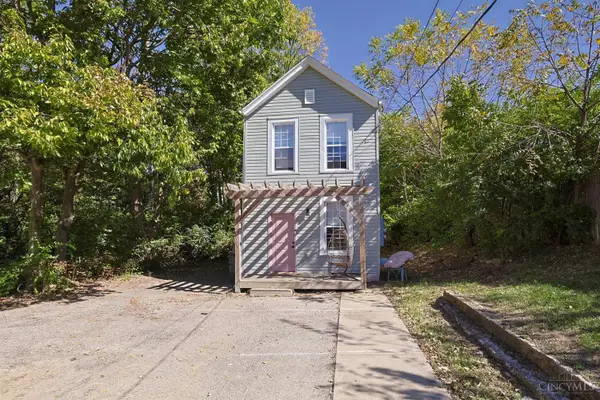 2608 Stanton Avenue, Cincinnati, OH 45206