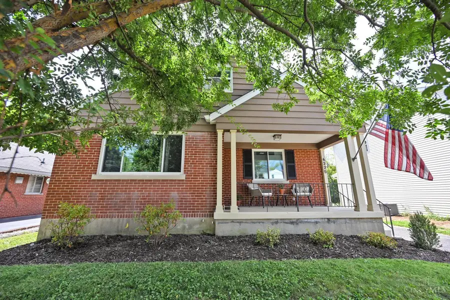 4225 South Avenue, Silverton, OH 45236 - #2
