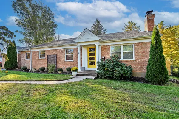 7549 Shawnee Run Road, Madeira, OH 45243