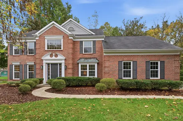 1293 Chaucer Place, Hamilton Twp, OH 45039