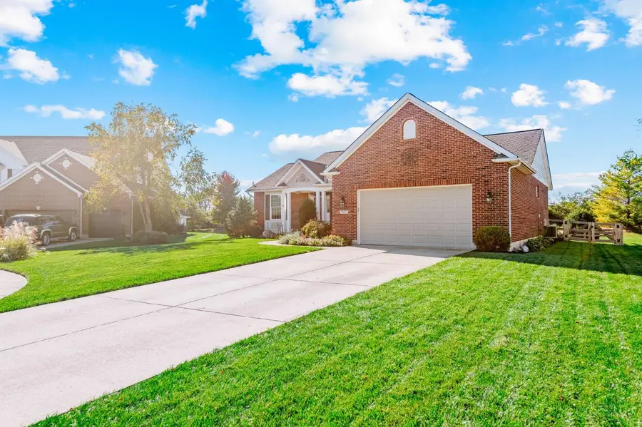 7855 Rock Port Way, West Chester, OH 45069 - #2