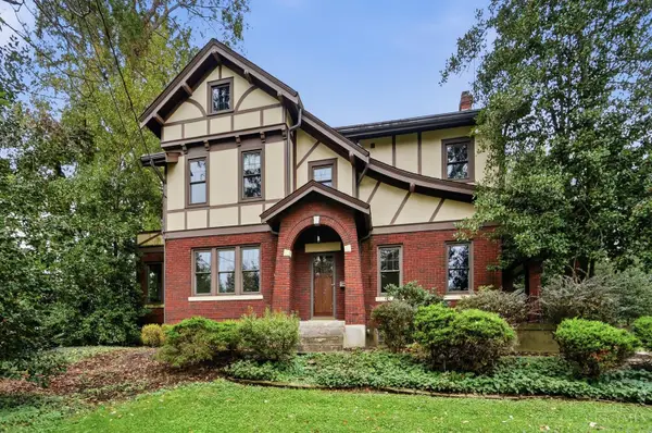 6105 Robison Road, Cincinnati, OH 45213