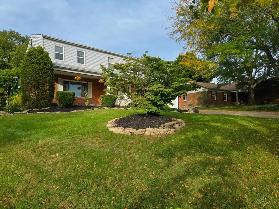 706 Yorkhaven Road, Cincinnati, OH 45246 - #2
