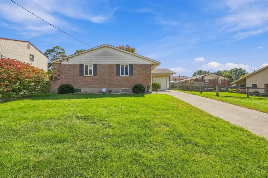 2495 Fulbourne Drive, Mount Healthy Heights, OH 45231 - #3