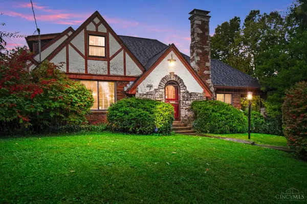2825 Langdon Farm Road, Cincinnati, OH 45212