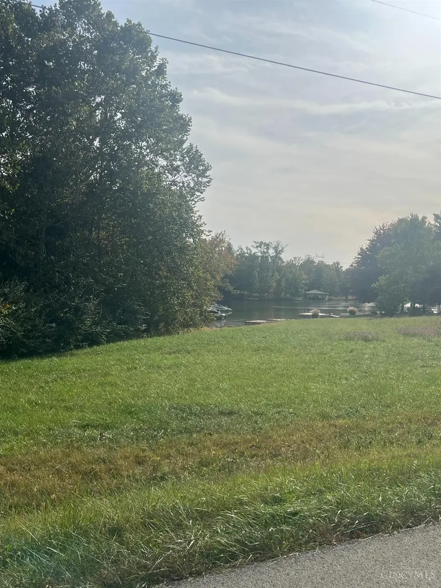 702 Wagon Wheel Drive, Lake Waynoka, OH 45171 - #2