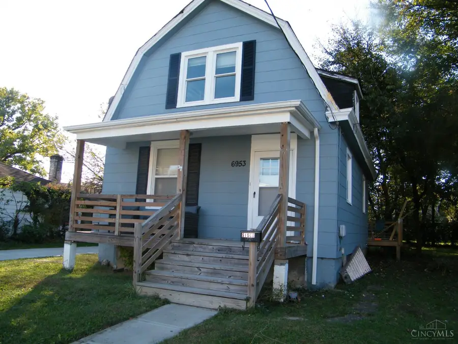 6953 Noble Avenue, North College Hill, OH 45239 - #2