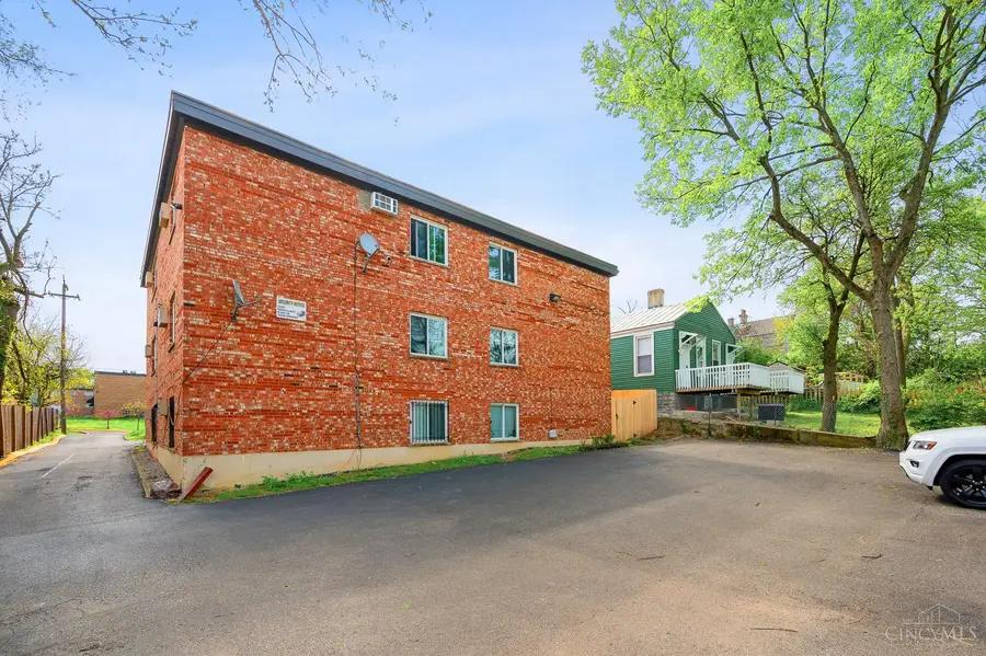 2635 Stanton Avenue, Cincinnati, OH 45206 - #3