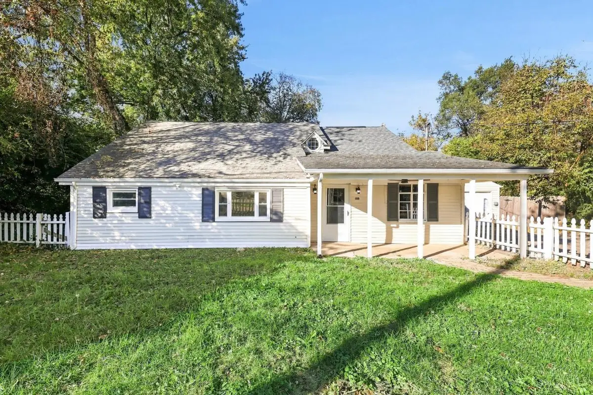 1207 W Spring Valley Pike, Washington, OH 45458 - #1