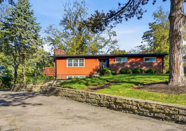 8470 Gwilada Drive, Sycamore Twp, OH 45236