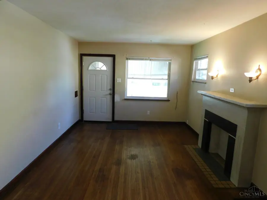 1634 Quebec Road, Cincinnati, OH 45205 - #3