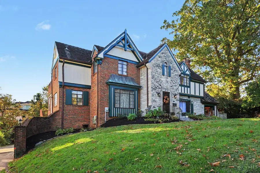 971 Avondale Avenue, Cincinnati, OH 45229 - #3