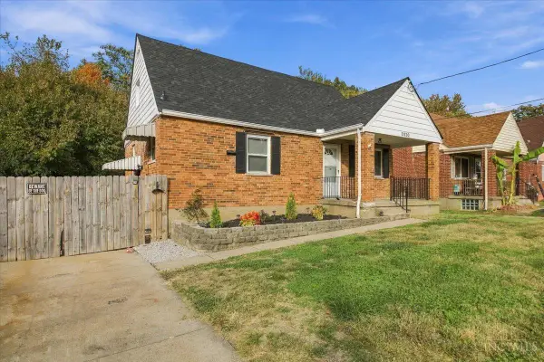 2020 Carpenter Drive, North College Hill, OH 45239
