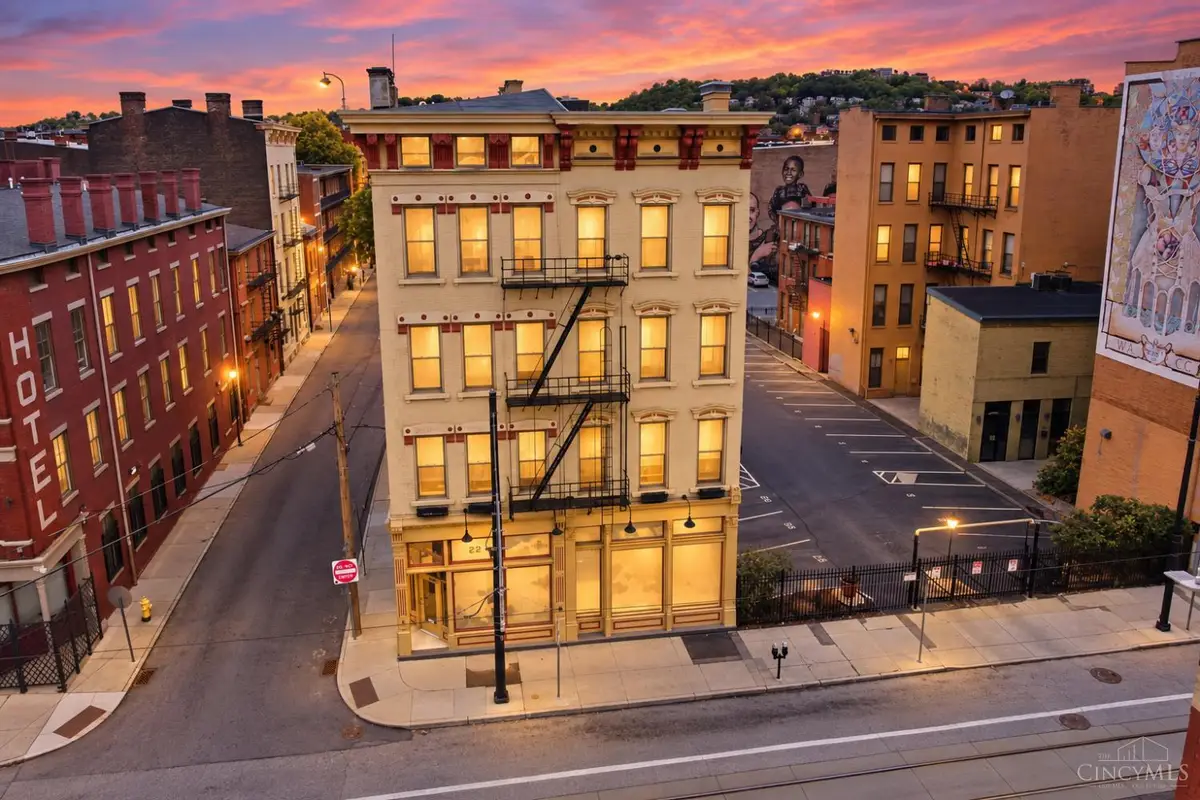 20 W Twelfth Street #403A, Cincinnati, OH 45202 - #1