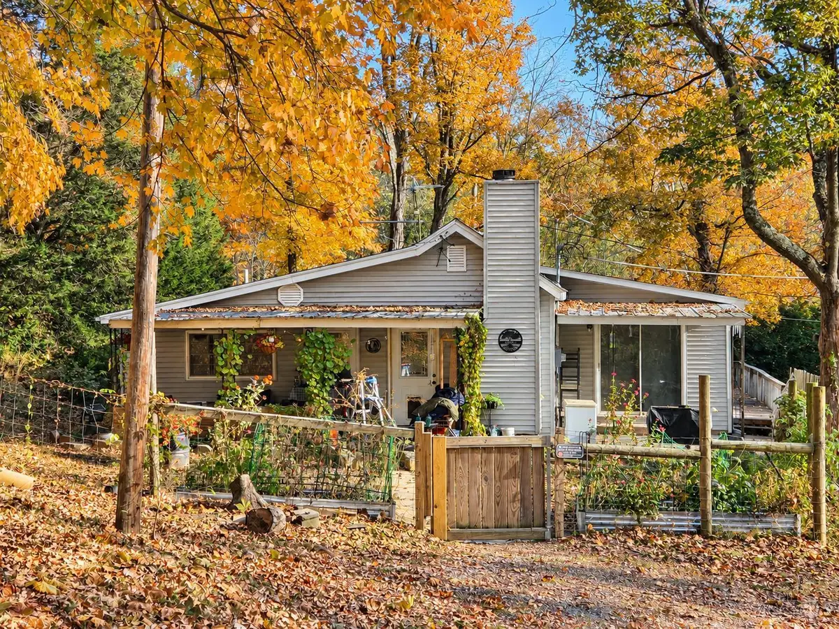 447 E St Rt 350, Osgood, IN 47037 - #1
