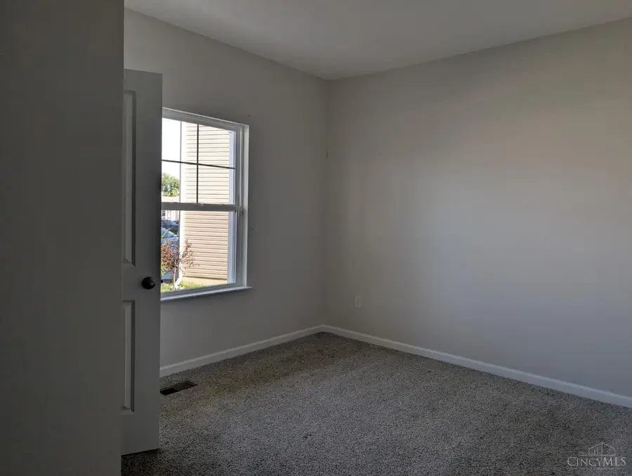 1802 Oak Cove, Goshen, OH 45122 - #3