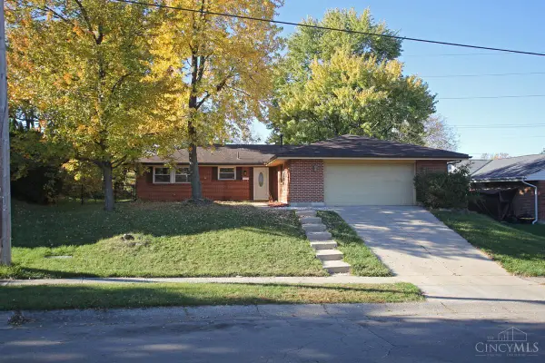 709 N Gebhart Church Road, Miamisburg, OH 45342