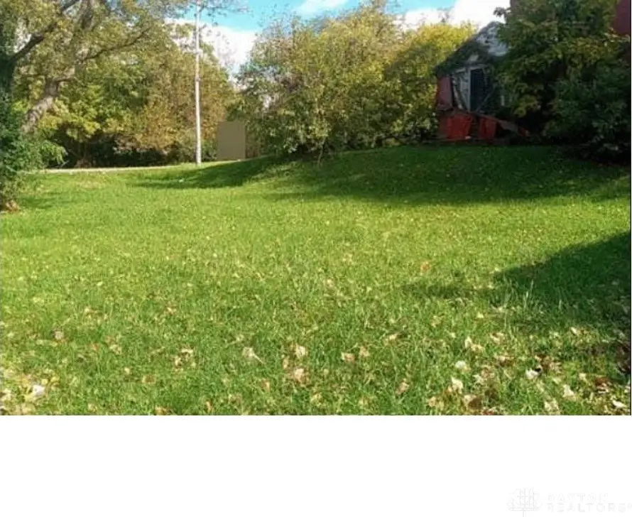 3838 W Hillcrest Avenue, Dayton, OH 45406 - Image #2