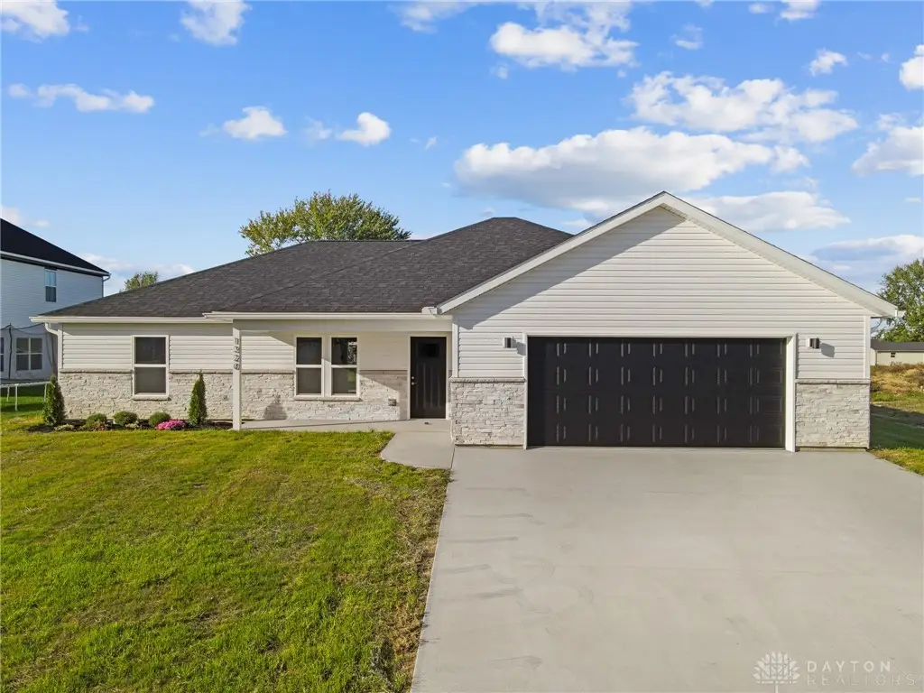 1316 Arrowhead Drive, Piqua, OH 45356 - Image #1