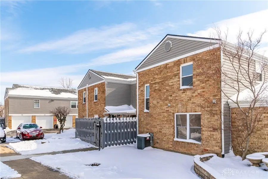 5551 Hummock Road, Dayton, OH 45426 - Image #2