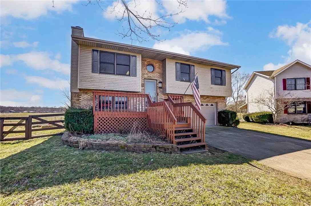 6828 Torrington Drive, Franklin, OH 45005 - Image #1