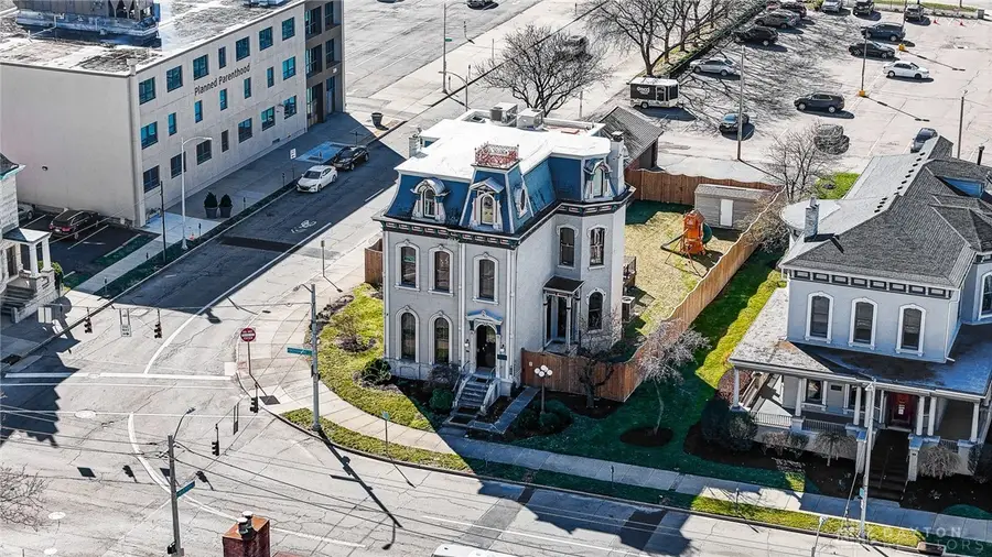 208 W Monument Avenue, Dayton, OH 45402 - Image #2