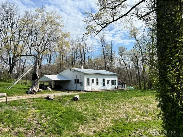 9606 Honey Run Road, Russellville, OH 45168