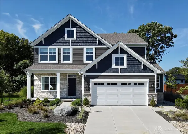 1225 Waterbury Drive, Carlisle, OH 45005