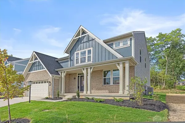 2539 Golden Leaf Drive, Beavercreek, OH 45431
