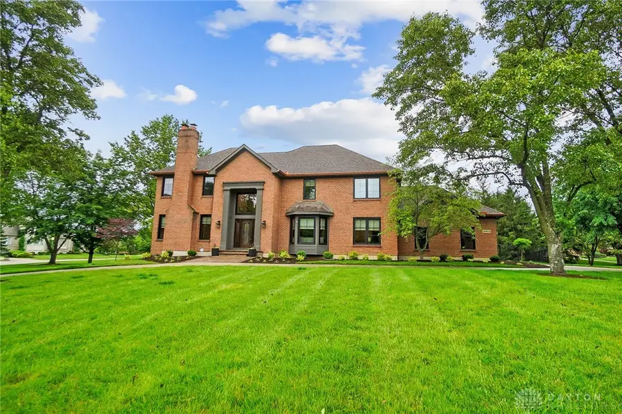 10612 Falls Creek Lane, Dayton, OH 45458 - Image #2