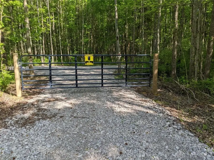 3526 Starling Road, Bethel, OH 45106 - Image #2