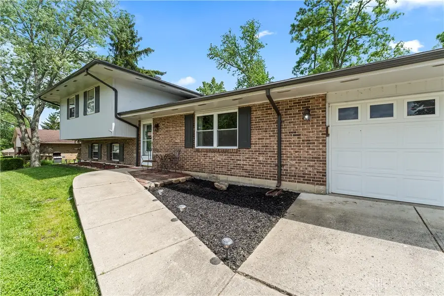 416 Bent Twig Drive, Vandalia, OH 45377 - Image #2
