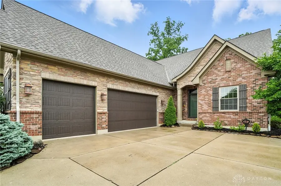 9266 Ridings Boulevard, Dayton, OH 45458 - Image #3