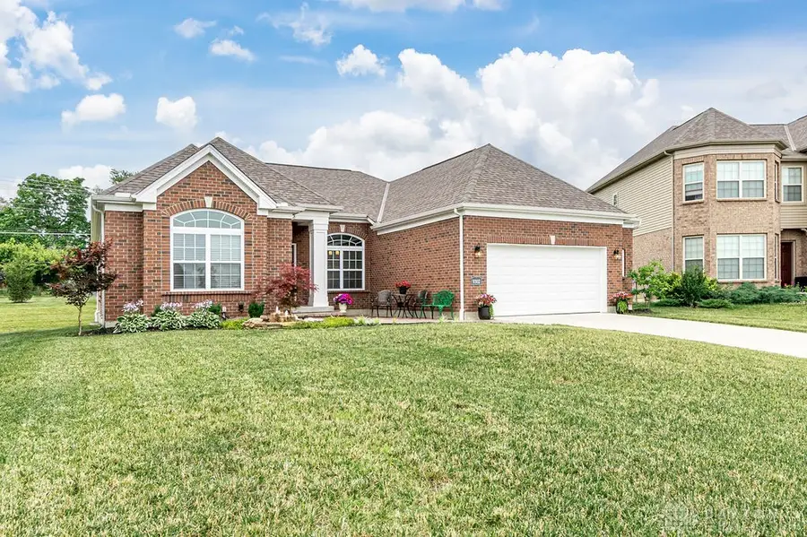 9302 W Meadow Drive, West Chester, OH 45069 - #2