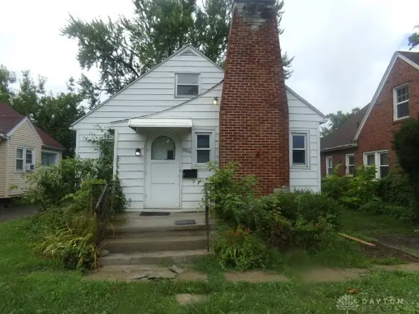 2826 W Hillcrest Avenue, Dayton, OH 45406