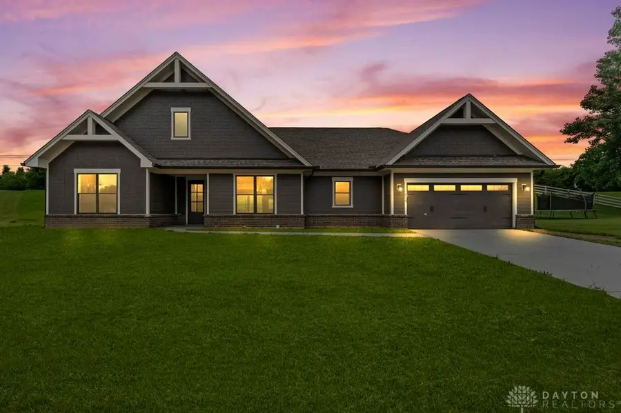 919 Cypress Place, Tipp City, OH 45371 - Image #2