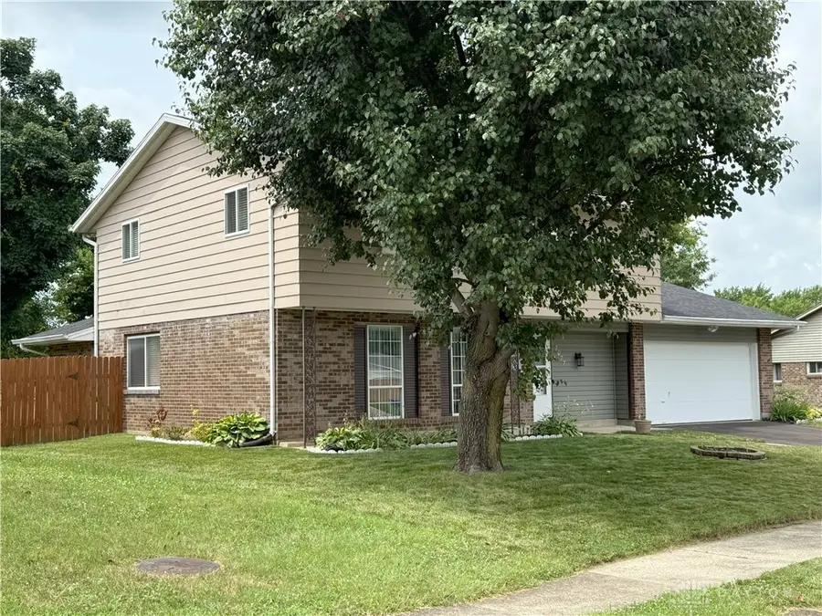 7077 Sandalview Drive, Dayton, OH 45424 - Image #2