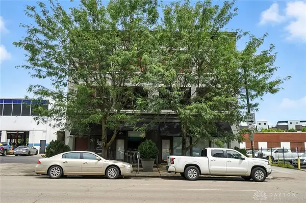 18 S Saint Clair Street #201, Dayton, OH 45402