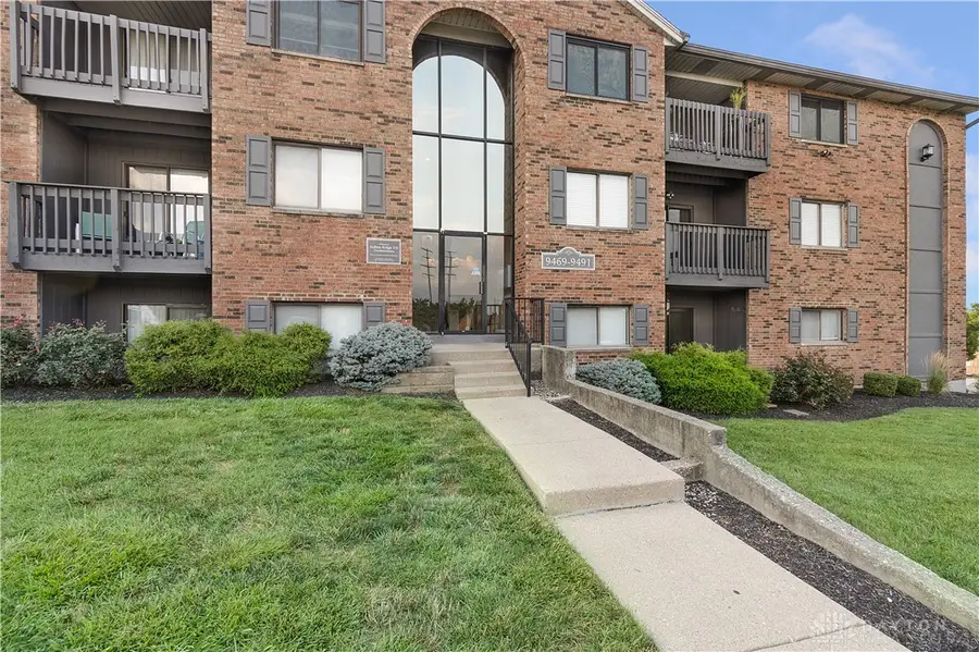 9489 Woodland Hills Drive, West Chester Township, OH 45011 - Image #3