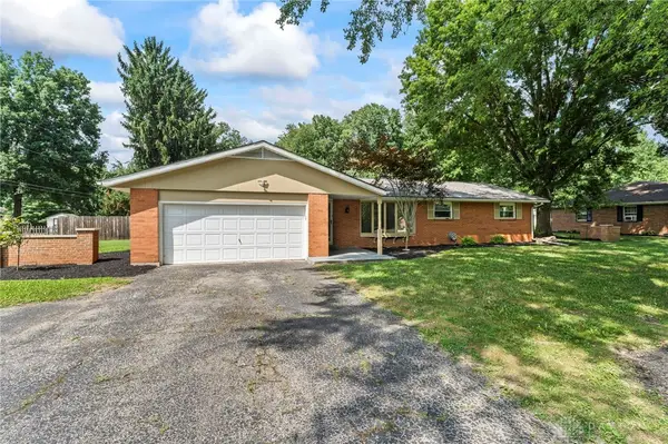 1947 Woodcliffe Drive, Troy, OH 45373