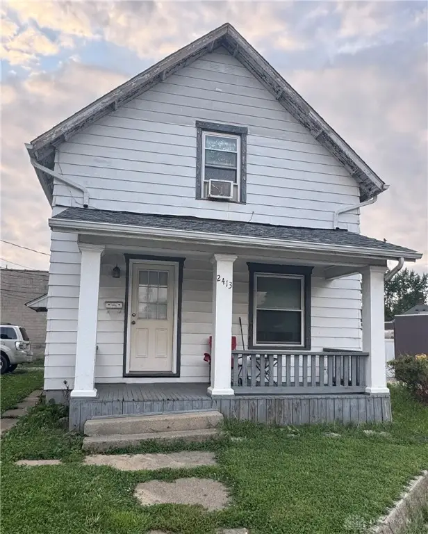 2413 S Smithville Road, Dayton, OH 45420 - Image #1